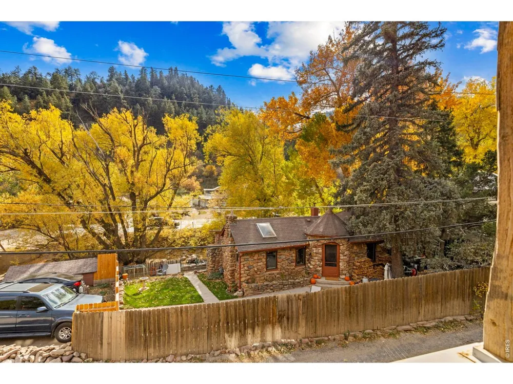 22 Artesian Drive Eldorado Springs, CO 80025