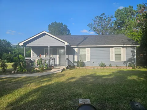 606 Trinity Street