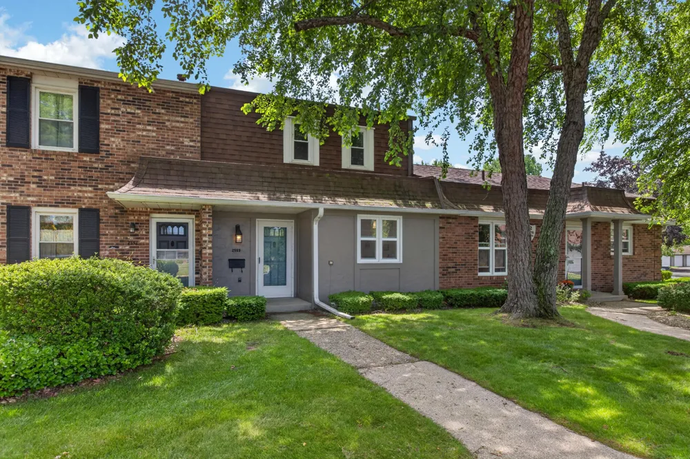 2553 Bristol Terrace St. Joseph, MI 49085