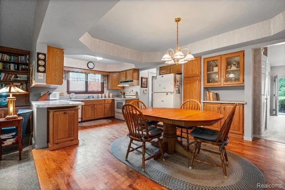 439 Windmill Point Drive Flushing City, MI 48433