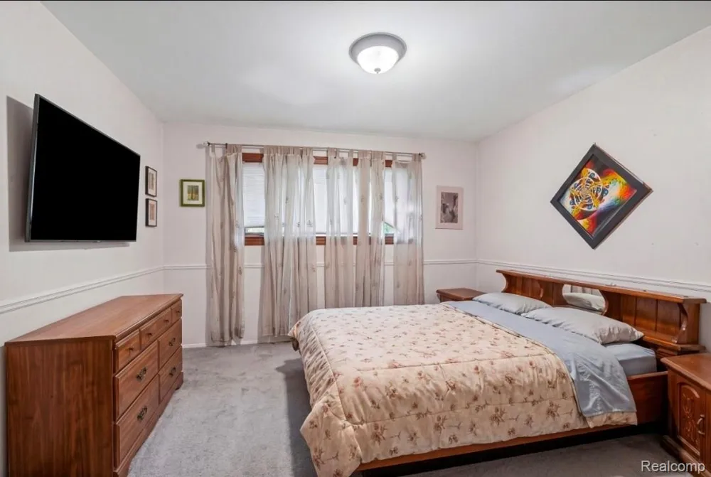 439 Windmill Point Drive Flushing City, MI 48433