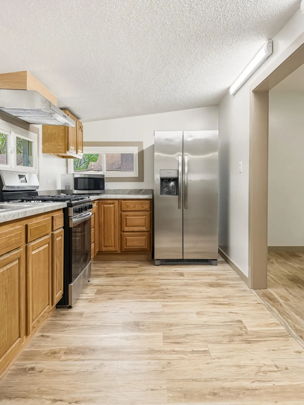 21 E Willard Avenue E Battle Creek City, MI 49037