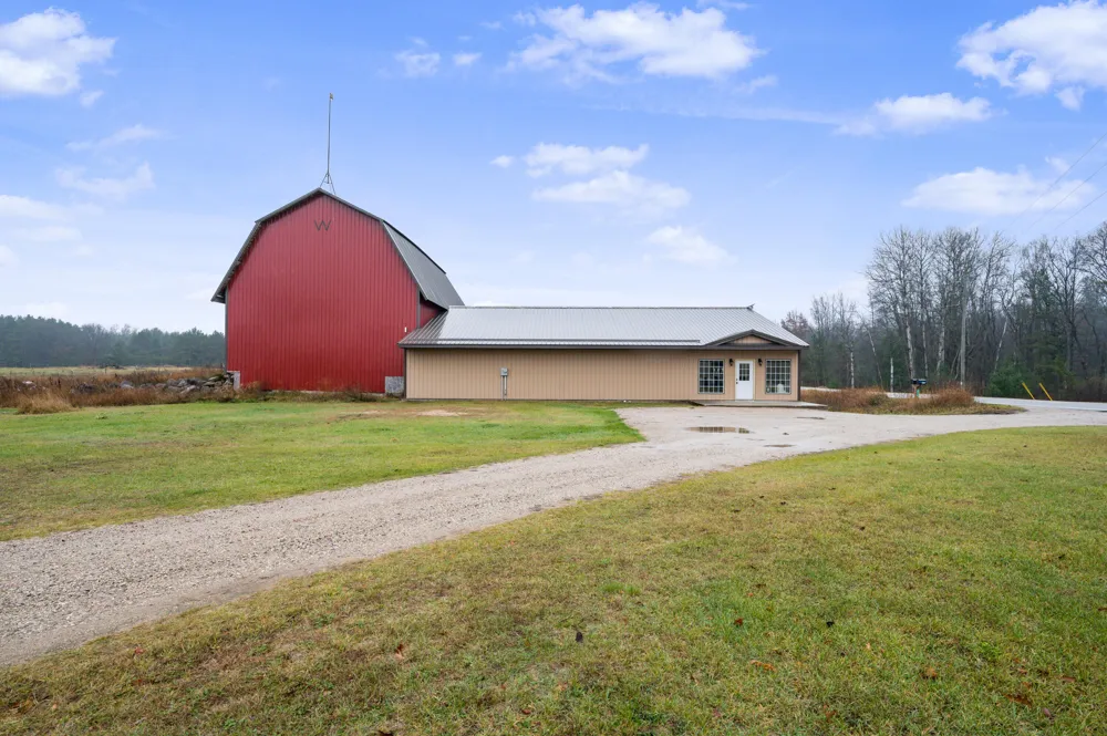 11406 E 8th Street Pinora Township, MI 49677