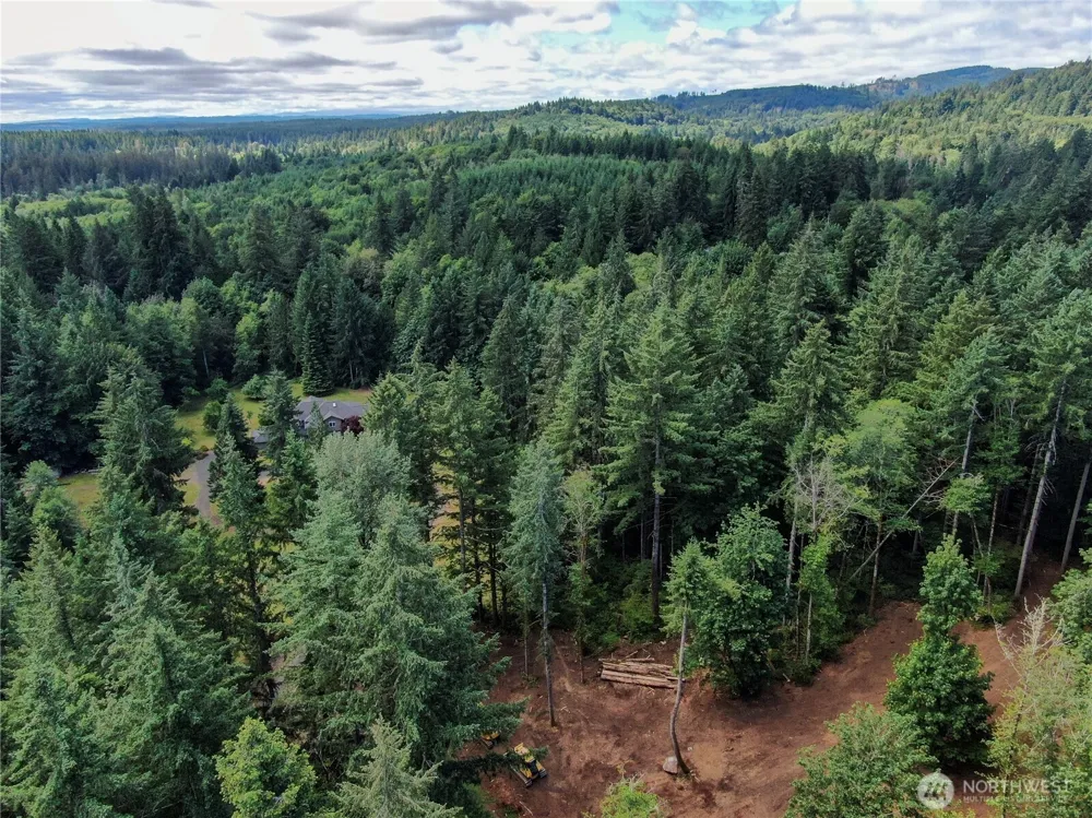 8720 Stoney Creek Lane SW Olympia, WA 98512
