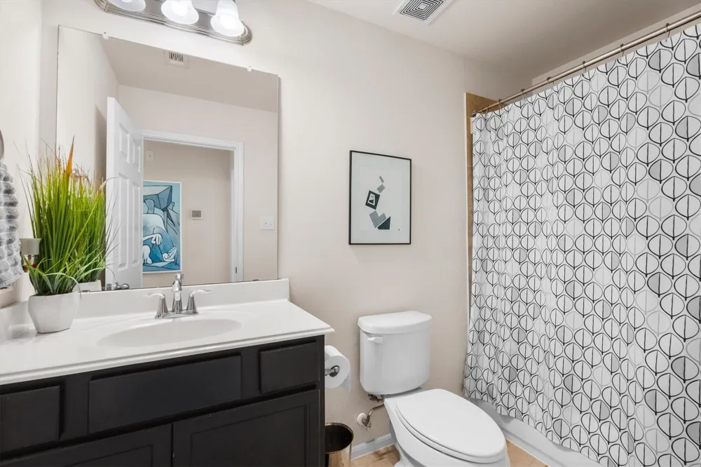 8031 Villa Lago Lane Houston, TX 77070
