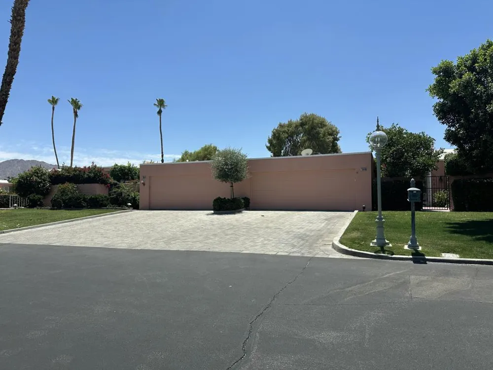 73649 Amir Drive Palm Desert, CA 92260