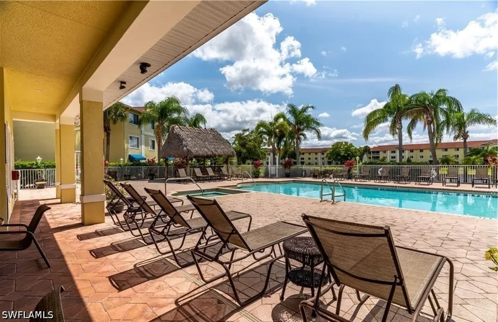 Key Royal Lane #424 Naples, FL 34119