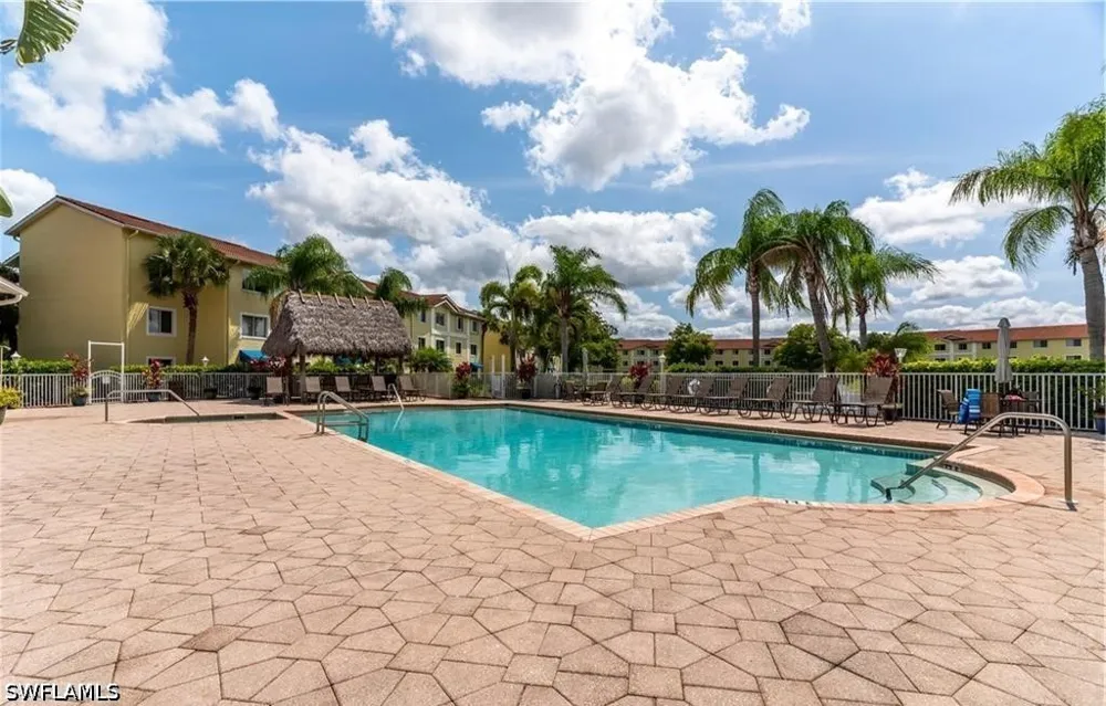 Key Royal Lane #424 Naples, FL 34119