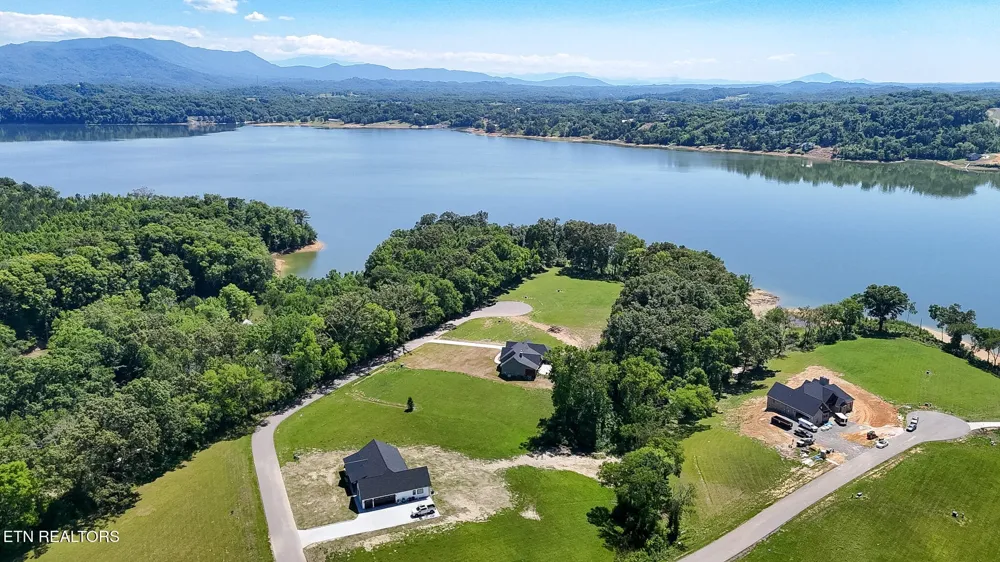 50 Sunset Blvd White Pine, TN 37890