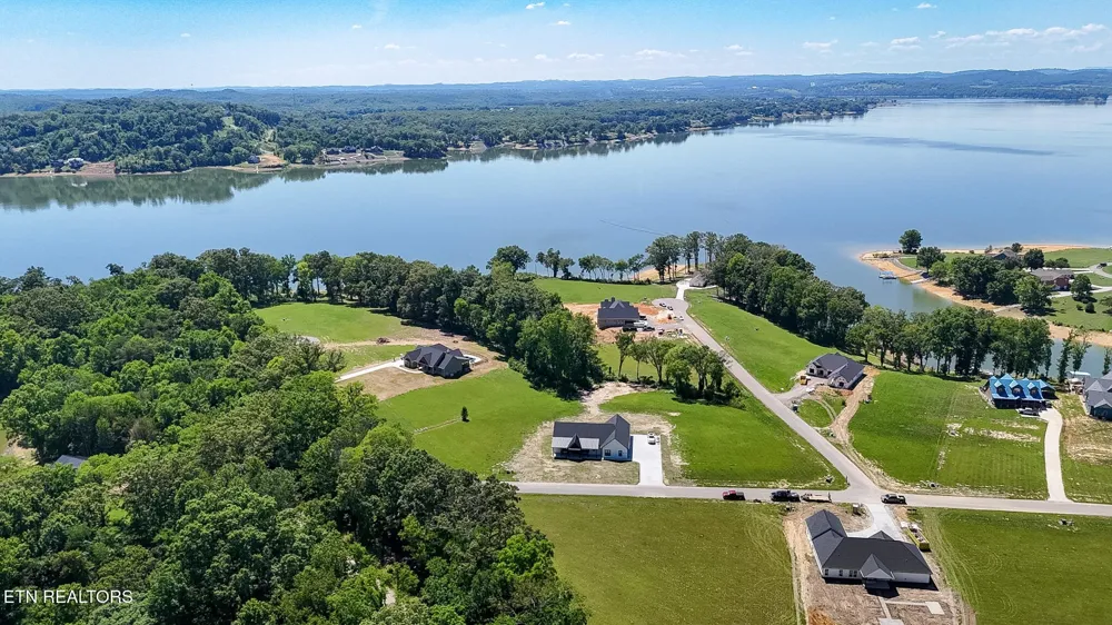 50 Sunset Blvd White Pine, TN 37890