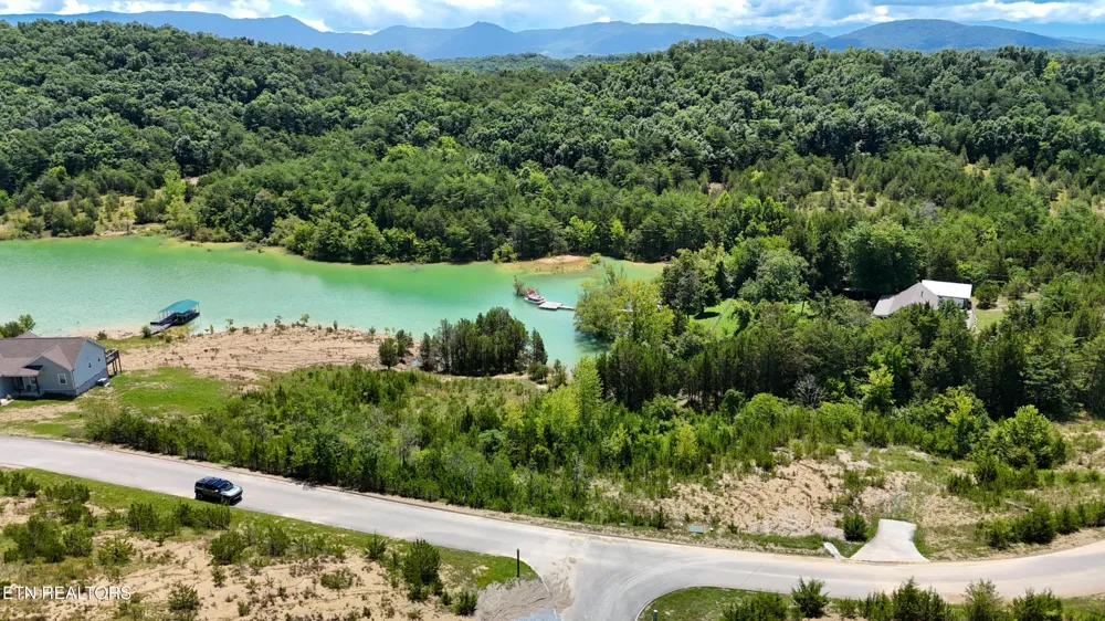 2 Emerald Pointe Blvd Dandridge, TN 37725