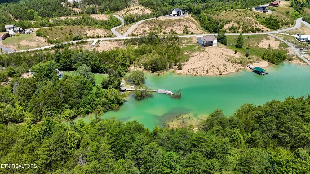 2 Emerald Pointe Blvd Dandridge, TN 37725