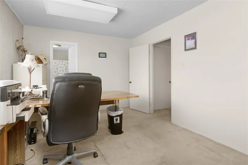 856 Bonita Street Bayou Vista, TX 77563