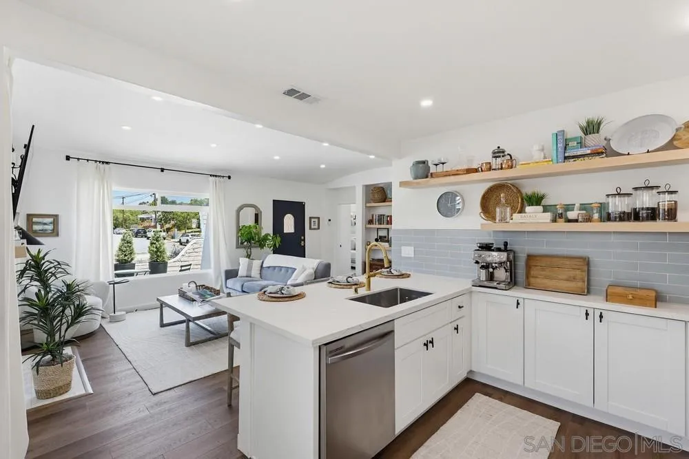2511 Adams Ave. San Diego, CA 92116