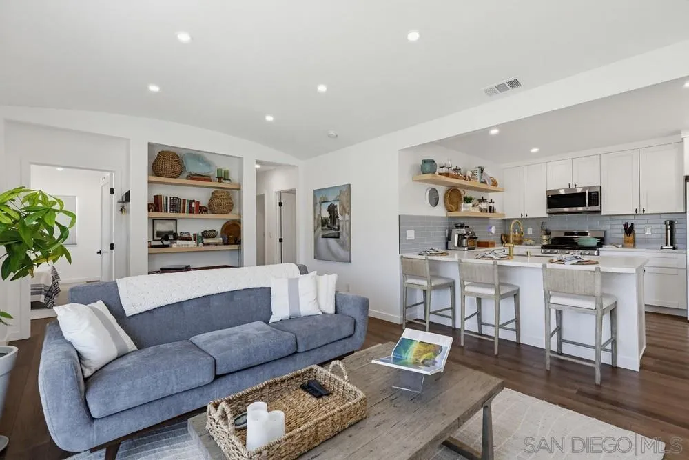 2511 Adams Ave. San Diego, CA 92116