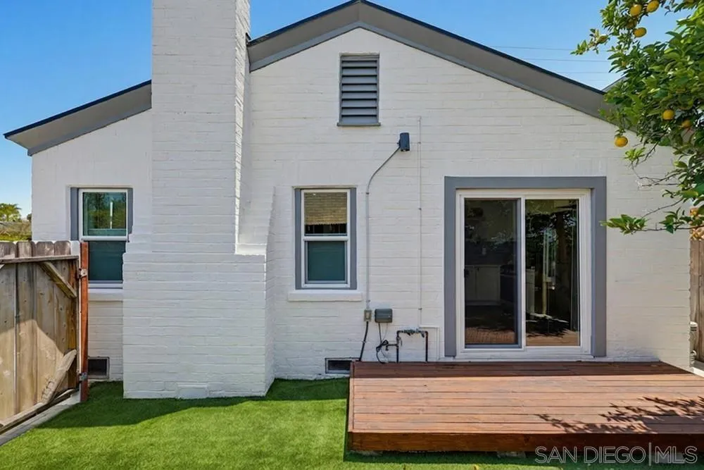 2511 Adams Ave. San Diego, CA 92116