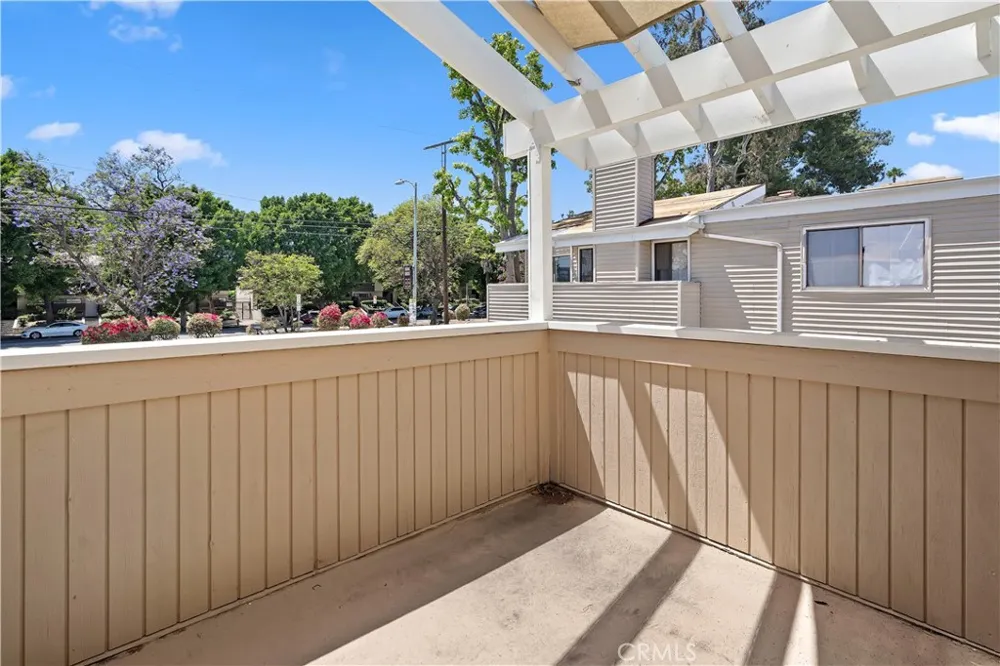 9920 Sepulveda #7 San Fernando, CA 91345
