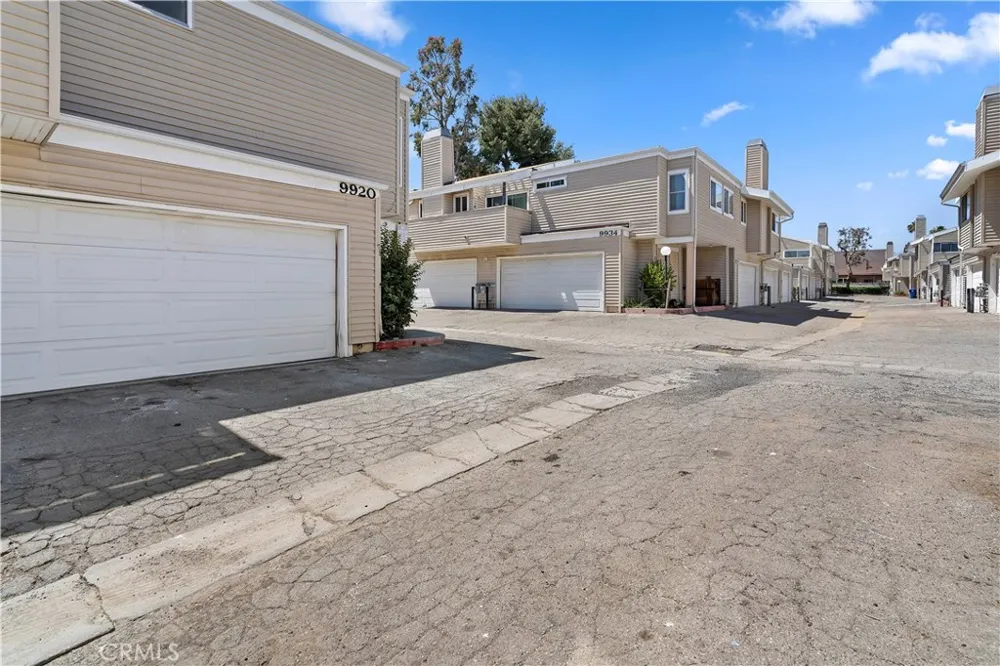9920 Sepulveda #7 San Fernando, CA 91345