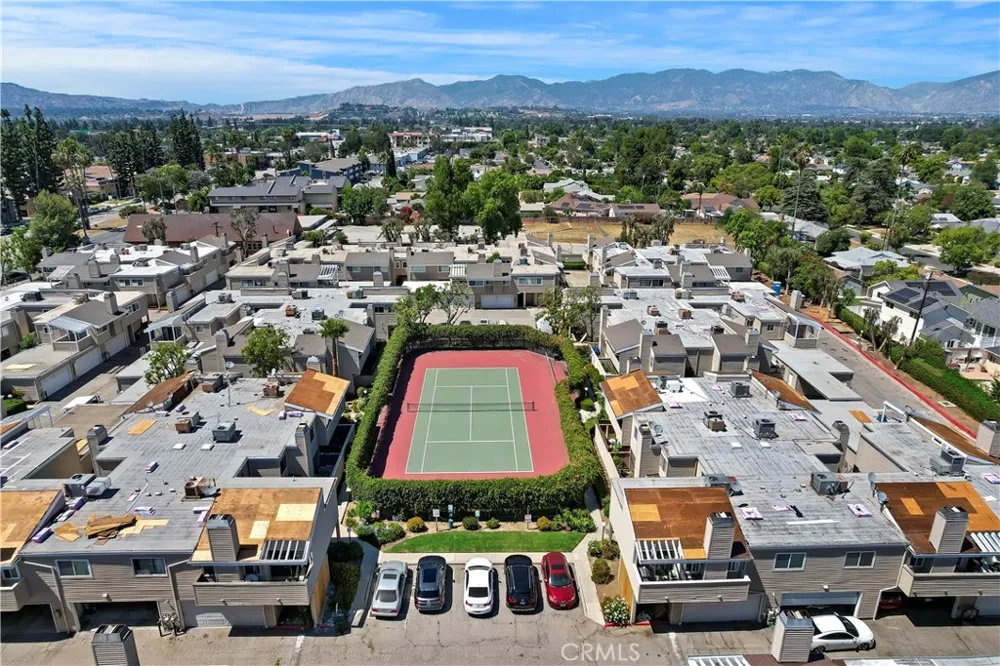 9920 Sepulveda #7 San Fernando, CA 91345