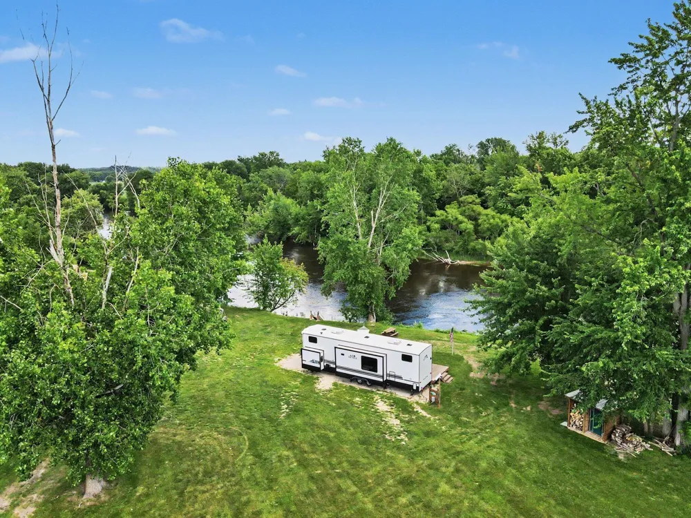 2976 Brickyard Road Twin Lake, MI 49457