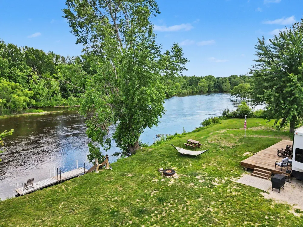 2976 Brickyard Road Twin Lake, MI 49457