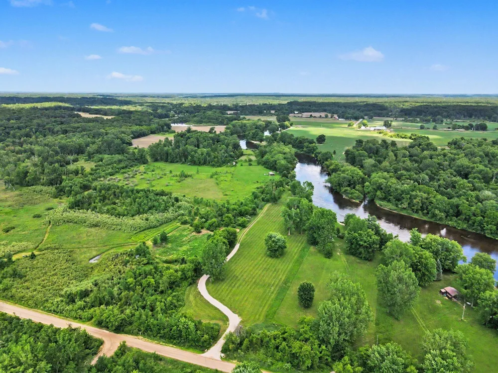 2976 Brickyard Road Twin Lake, MI 49457