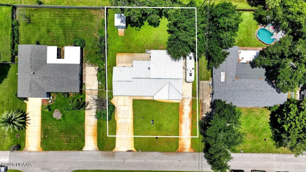 2334 Citrus Avenue South Daytona, FL 32119