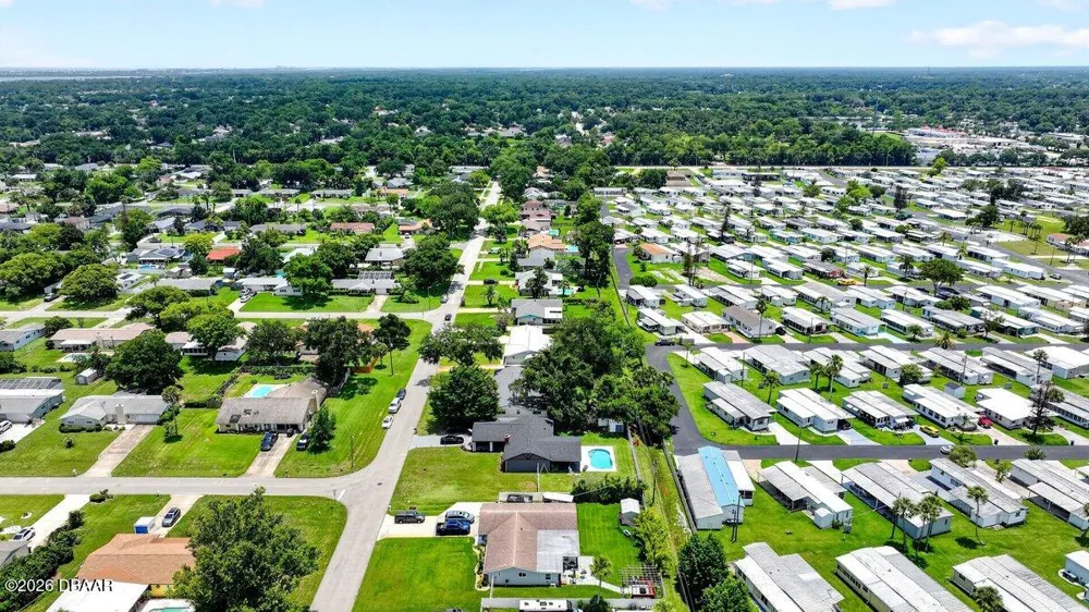 2334 Citrus Avenue South Daytona, FL 32119