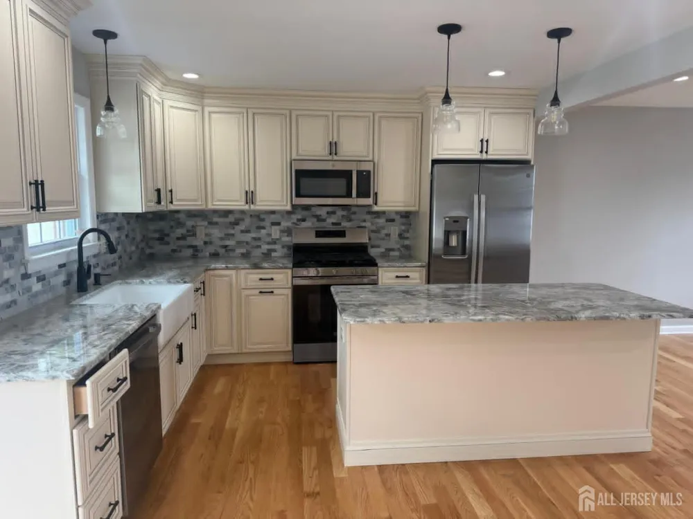 109 PEARL PLACE Dunellen, NJ 2103