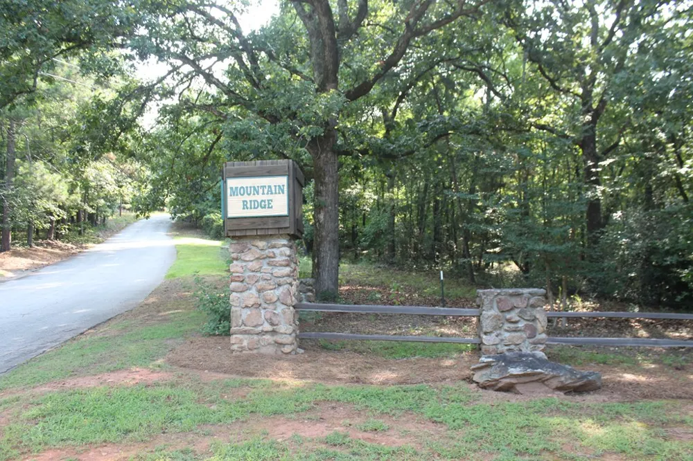 551 Mountain Ridge Drive Manchester, GA 31816