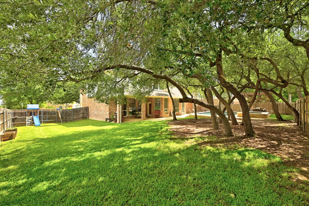 1385 Pine Forest Circle Round Rock, TX 78665