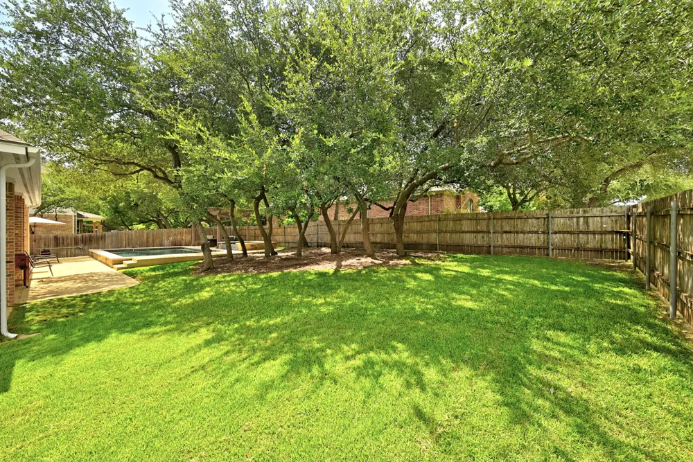1385 Pine Forest Circle Round Rock, TX 78665