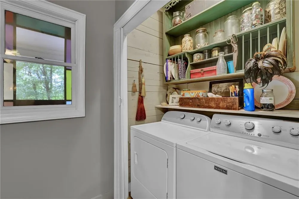 219 Raven Cliff Road Talking Rock, GA 30175