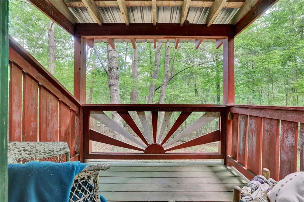 219 Raven Cliff Road Talking Rock, GA 30175