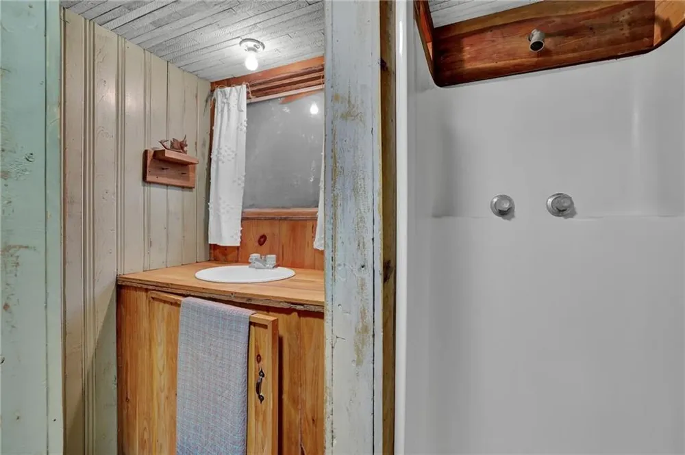 219 Raven Cliff Road Talking Rock, GA 30175