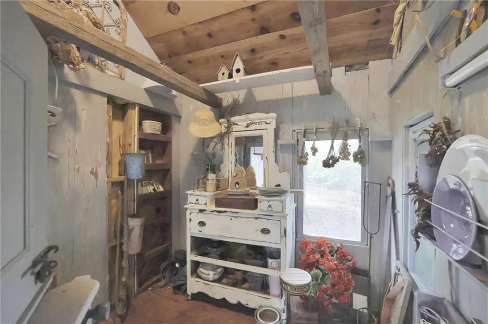 219 Raven Cliff Road Talking Rock, GA 30175