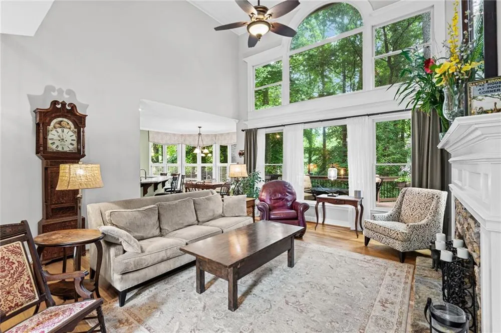 10565 Cauley Creek Drive Johns Creek, GA 30097