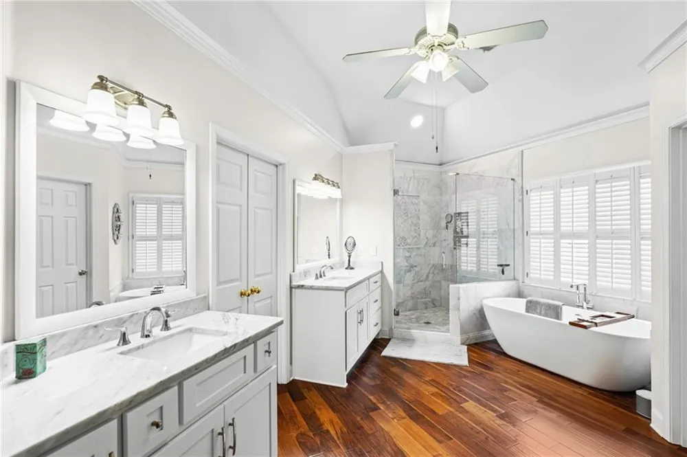 10565 Cauley Creek Drive Johns Creek, GA 30097
