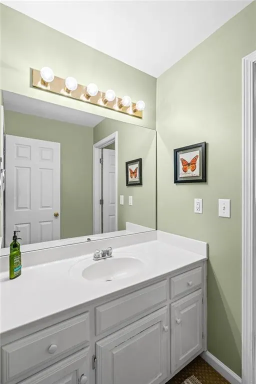 10565 Cauley Creek Drive Johns Creek, GA 30097