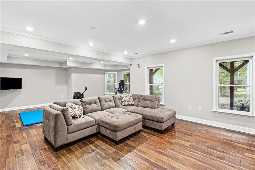 10565 Cauley Creek Drive Johns Creek, GA 30097