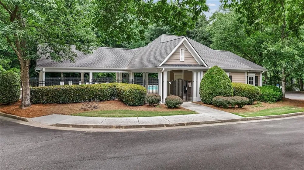 10565 Cauley Creek Drive Johns Creek, GA 30097