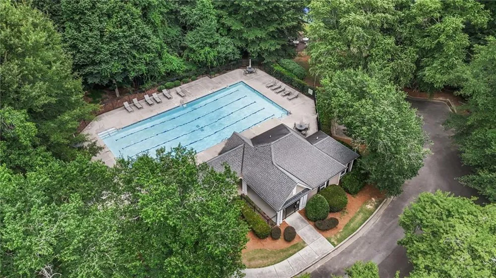 10565 Cauley Creek Drive Johns Creek, GA 30097