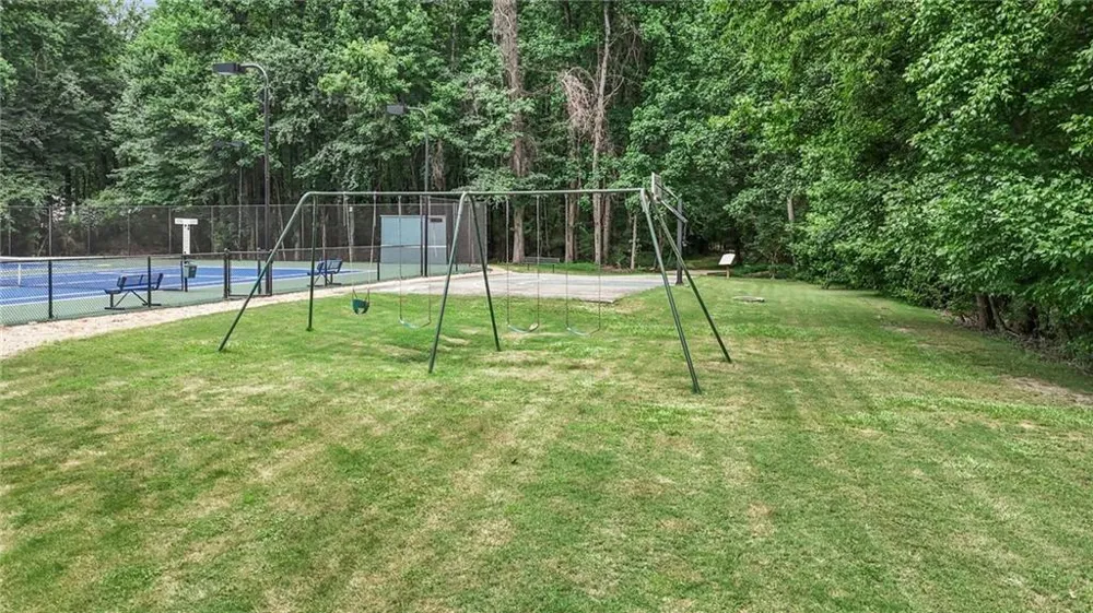 10565 Cauley Creek Drive Johns Creek, GA 30097