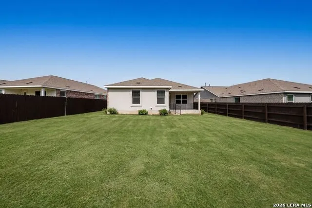 1725 CHAPEL RANCH RD Georgetown, TX 78628