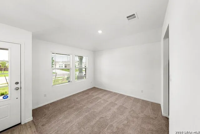 1725 CHAPEL RANCH RD Georgetown, TX 78628