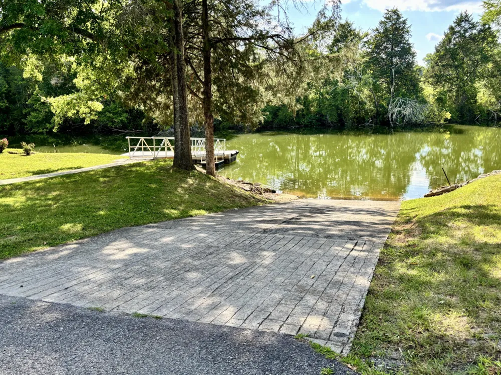 1058 Espalier Drive Decatur, TN 37322