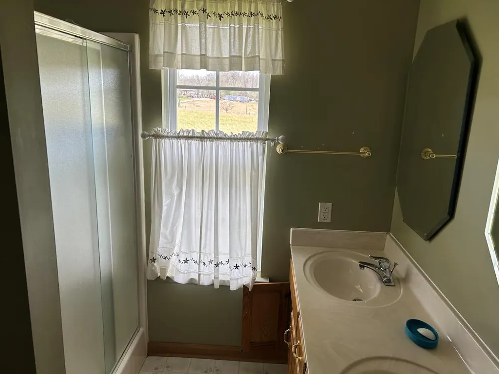 12343 Griffith Road Pikeville, TN 37367