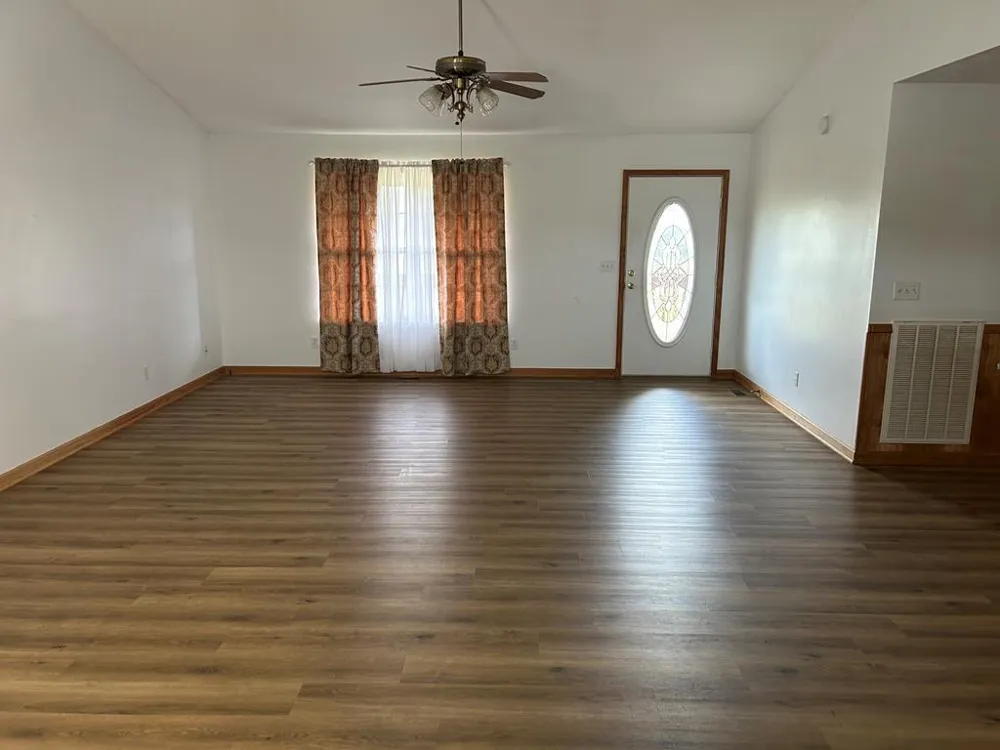12343 Griffith Road Pikeville, TN 37367