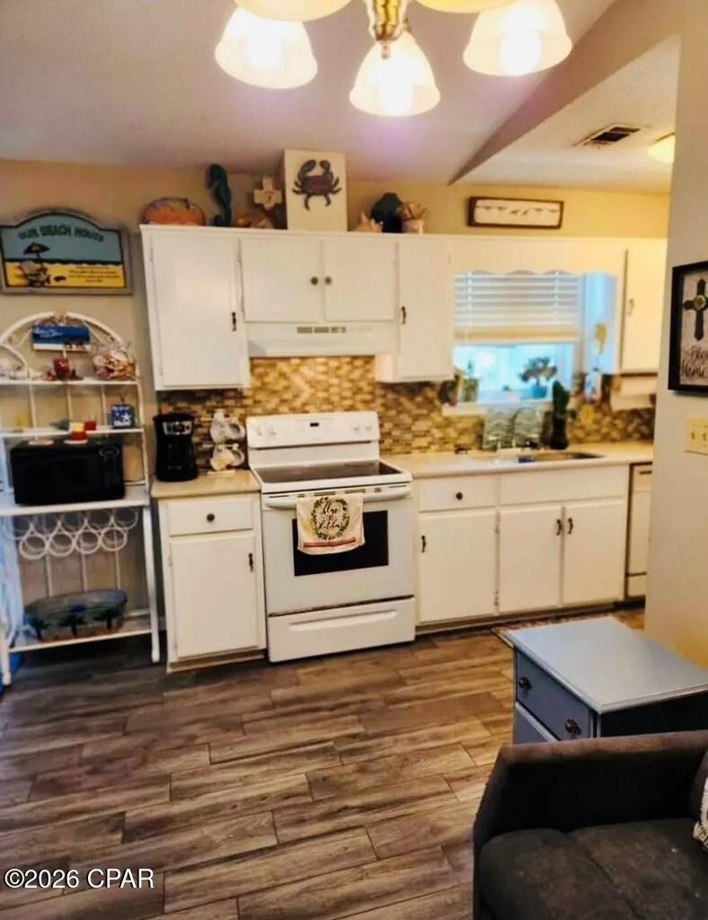 8201 Pelican Walk Lane Port St Joe, FL 32456