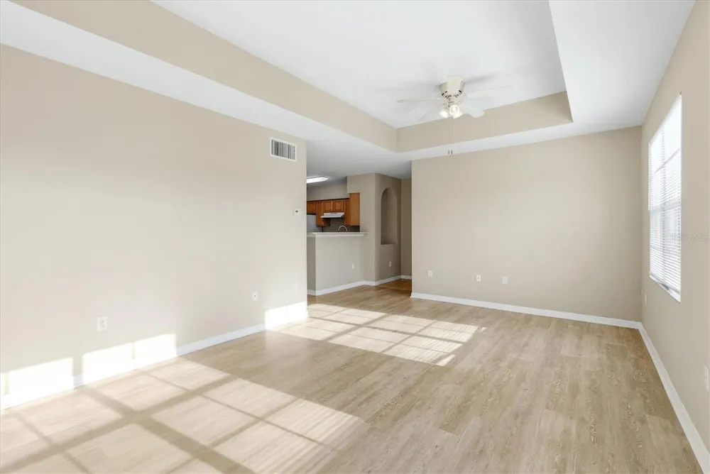 1015 VILLAGIO CIRCLE #202 Sarasota, FL 34237